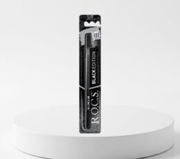 R.O.C.S Black Edition Whitening Toothbrush Medium